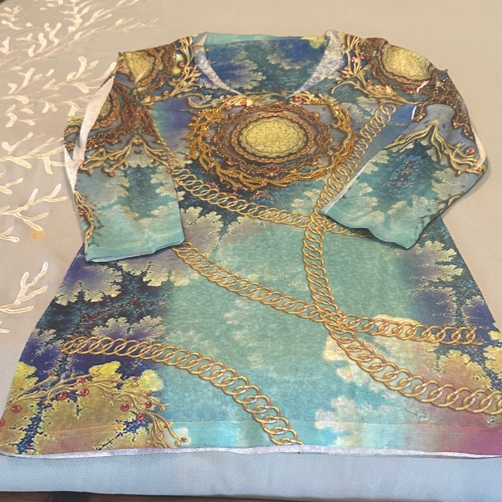 Elegant Blue and Gold 3/4 Sleeve Women's Top